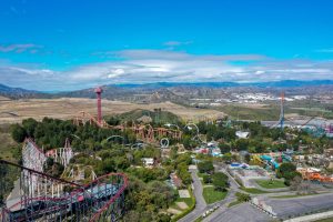 Owners of Six Flags Magic Mountain, Knott’s Berry Farm Announce Planned Merger